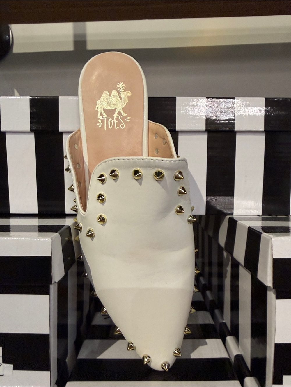 Women's White Pointed Studded Mule - Toes